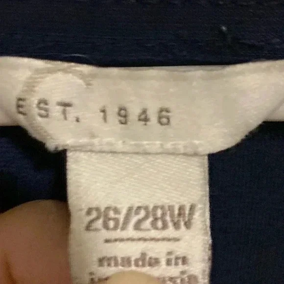 Est. 1946 women’s Blouse top navy Sz. 26/28w - Picture 6 of 8